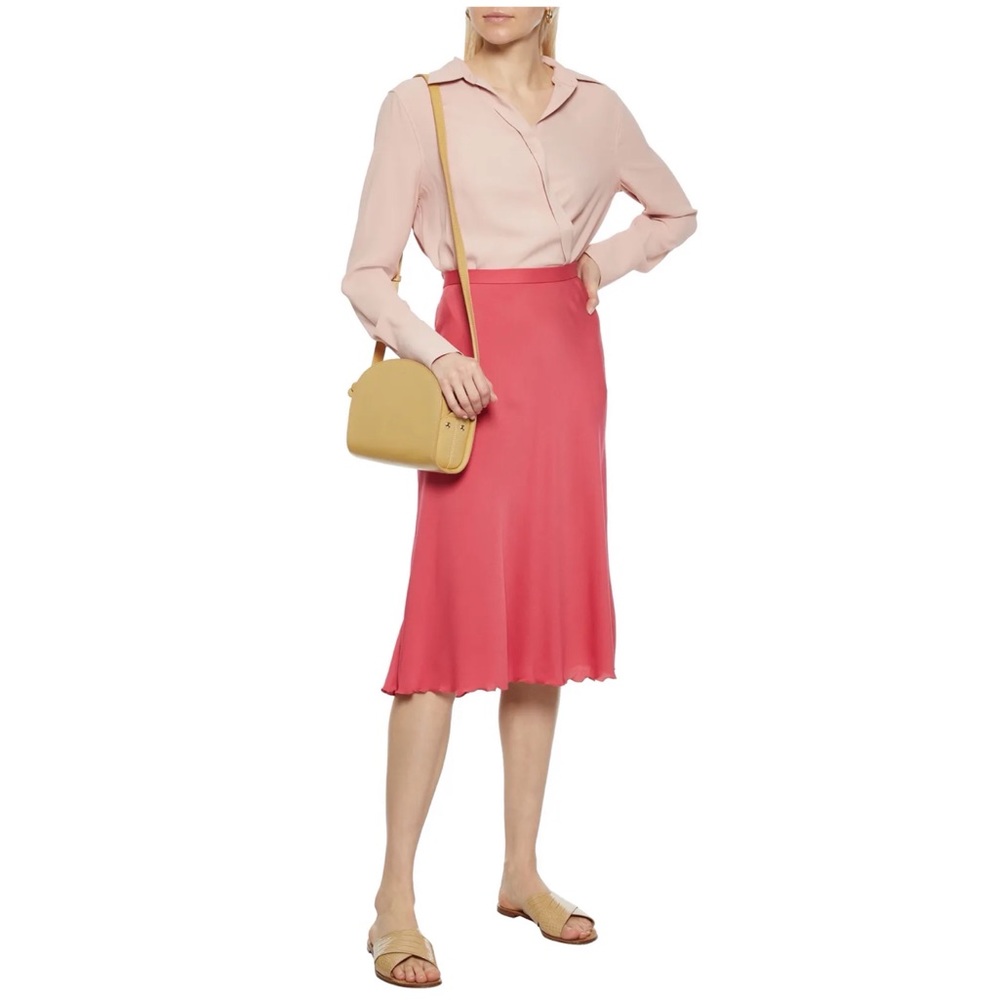 NWT THEORYSilk-blend crepe de chine skirt Pink Lettuce trim Size 14